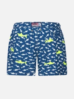 Badeshorts für Jungen aus leichtem Stoff von Jean Lighting mit aufgestickten Haien