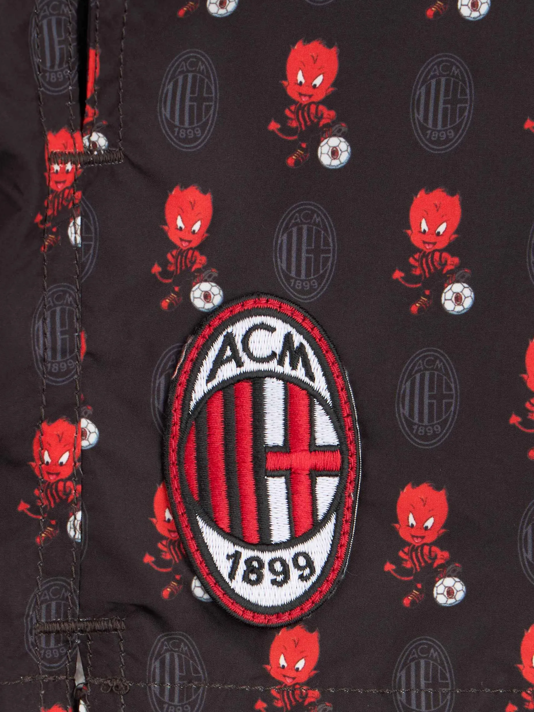 Badeshorts für Jungen aus leichtem Stoff mit Milan-Aufdruck | AC MILAN SPECIAL EDITION
