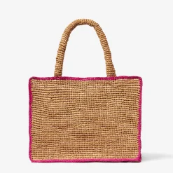Basttasche mit fuchsiafarbener Stickerei vorne