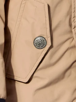 Beigefarbene Voyager Jr Parkajacke für Jungen mit Kapuze