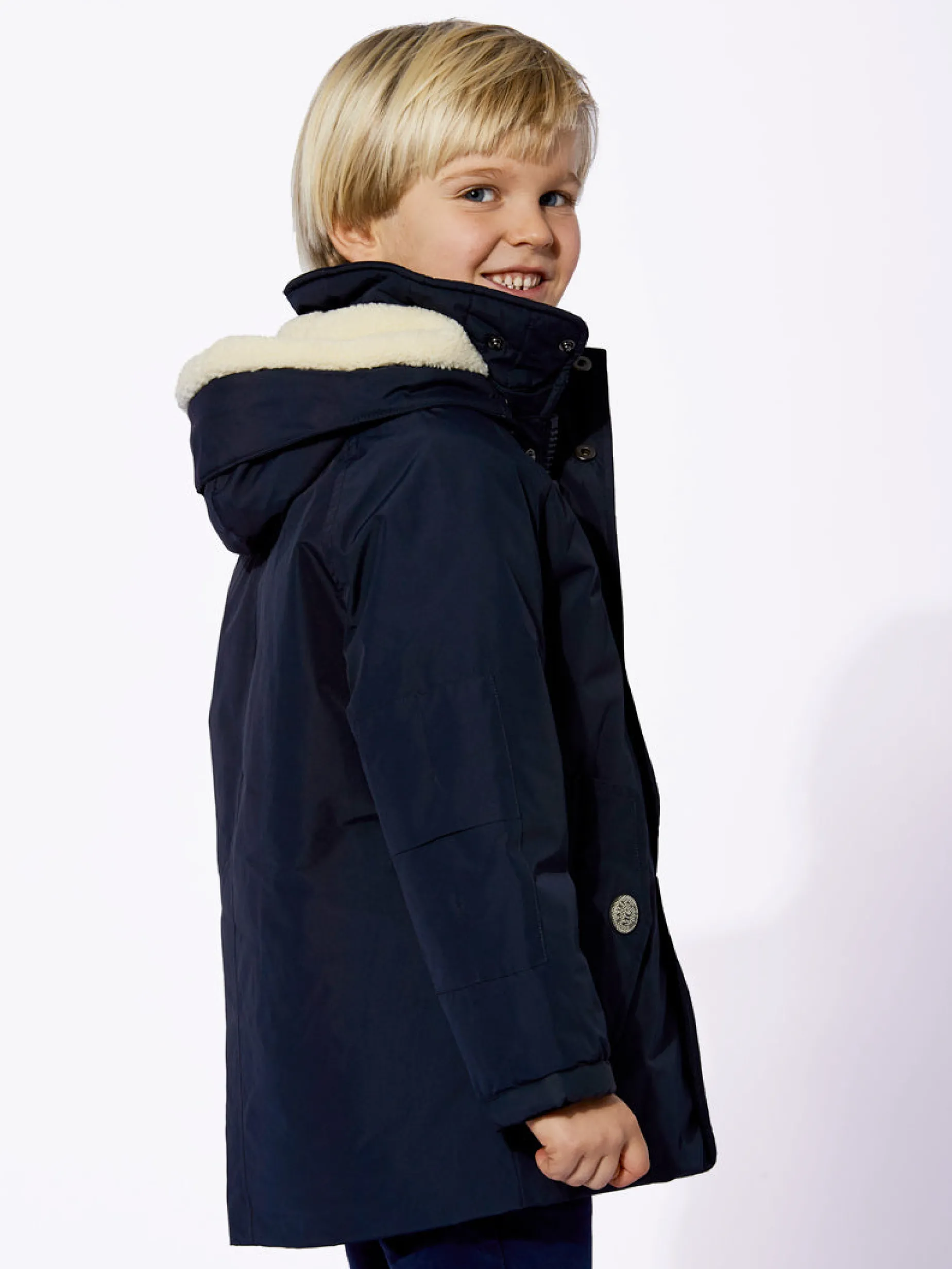 Blaue Parkajacke mit Kapuze für Jungen