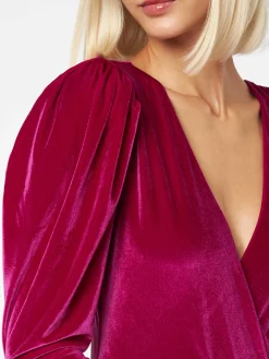 Bodywear/einteiliger Badeanzug aus fuchsiafarbenem Samt
