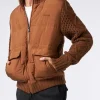 Braune wattierte Herrenjacke mit Strickärmeln
