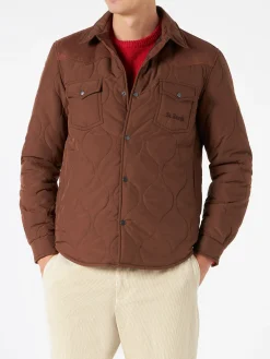 Braunes wattiertes Herren-Overshirt mit aufgesetzten Taschen