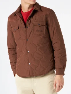 Braunes wattiertes Herren-Overshirt mit aufgesetzten Taschen