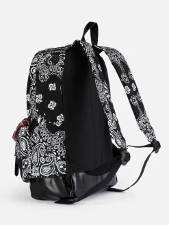 Canvas-Rucksack „Cody“ mit schwarzem Bandanna-Print