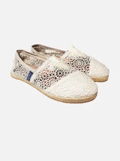 Cremeweiße Makramee-Espadrillas
