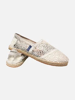 Cremeweiße Makramee-Espadrillas
