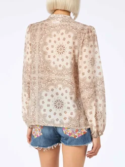 Damenbluse aus Seiden-Voile Harper mit Bandanna-Print