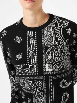Damenpullover aus Kaschmirmischung mit schwarzem Bandana-Muster