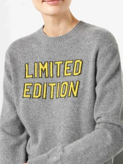 Damenpullover mit Limited Edition-Schriftzug