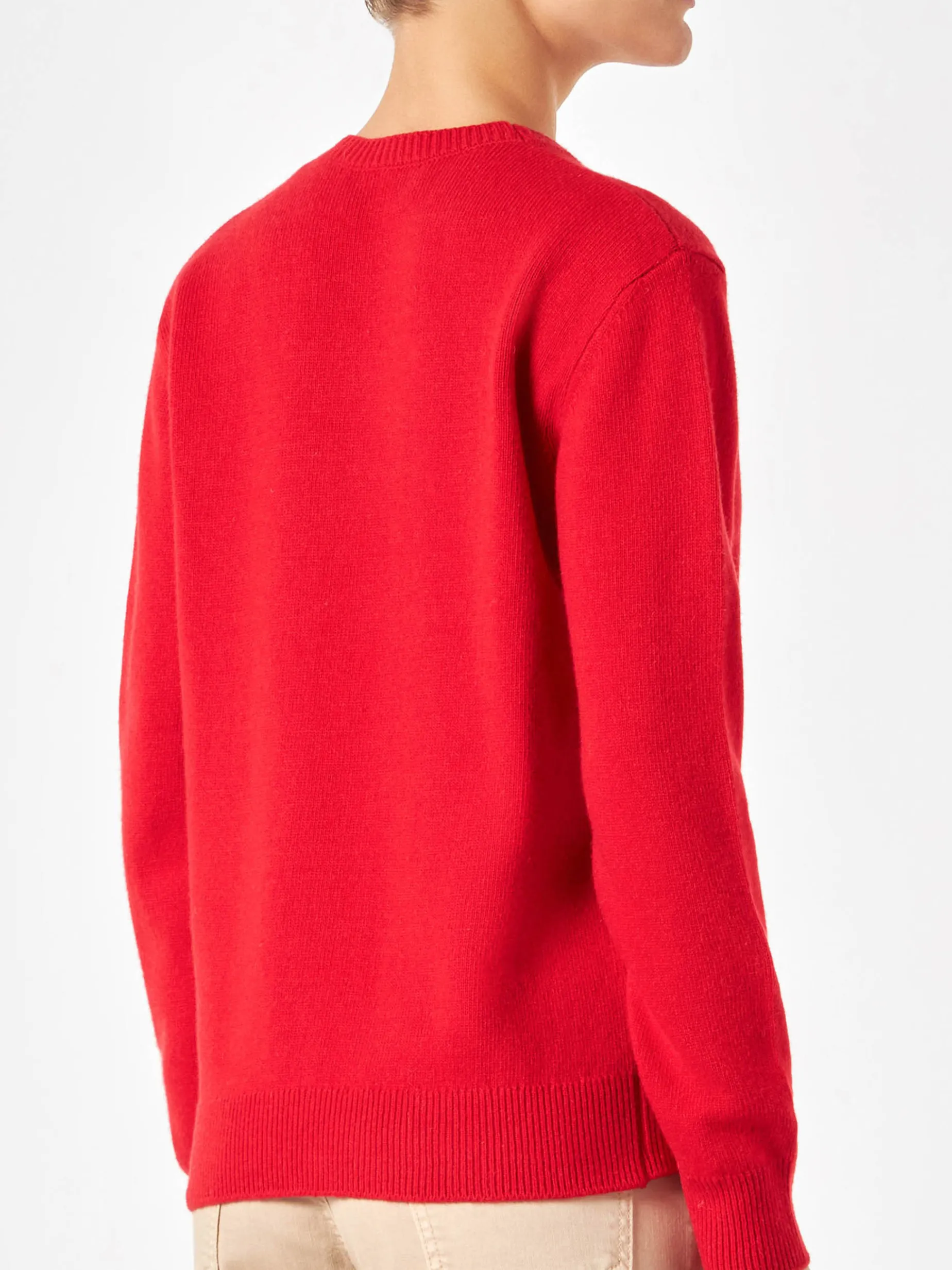 Damenpullover mit Materialmädchen-Stickerei | NIKI DJ SONDEREDITION