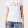 Damen-T-Shirt aus Baumwolle mit der Aufschrift „The Bride (maybe)“.