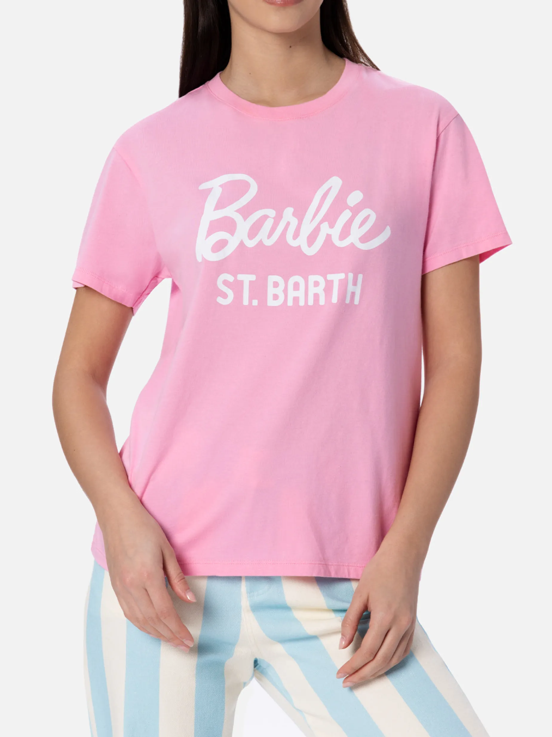 Damen-T-Shirt Emilie aus Baumwolljersey mit Rundhalsausschnitt und Barbie St. Barth-Aufdruck | BARBIE SPECIAL EDITION