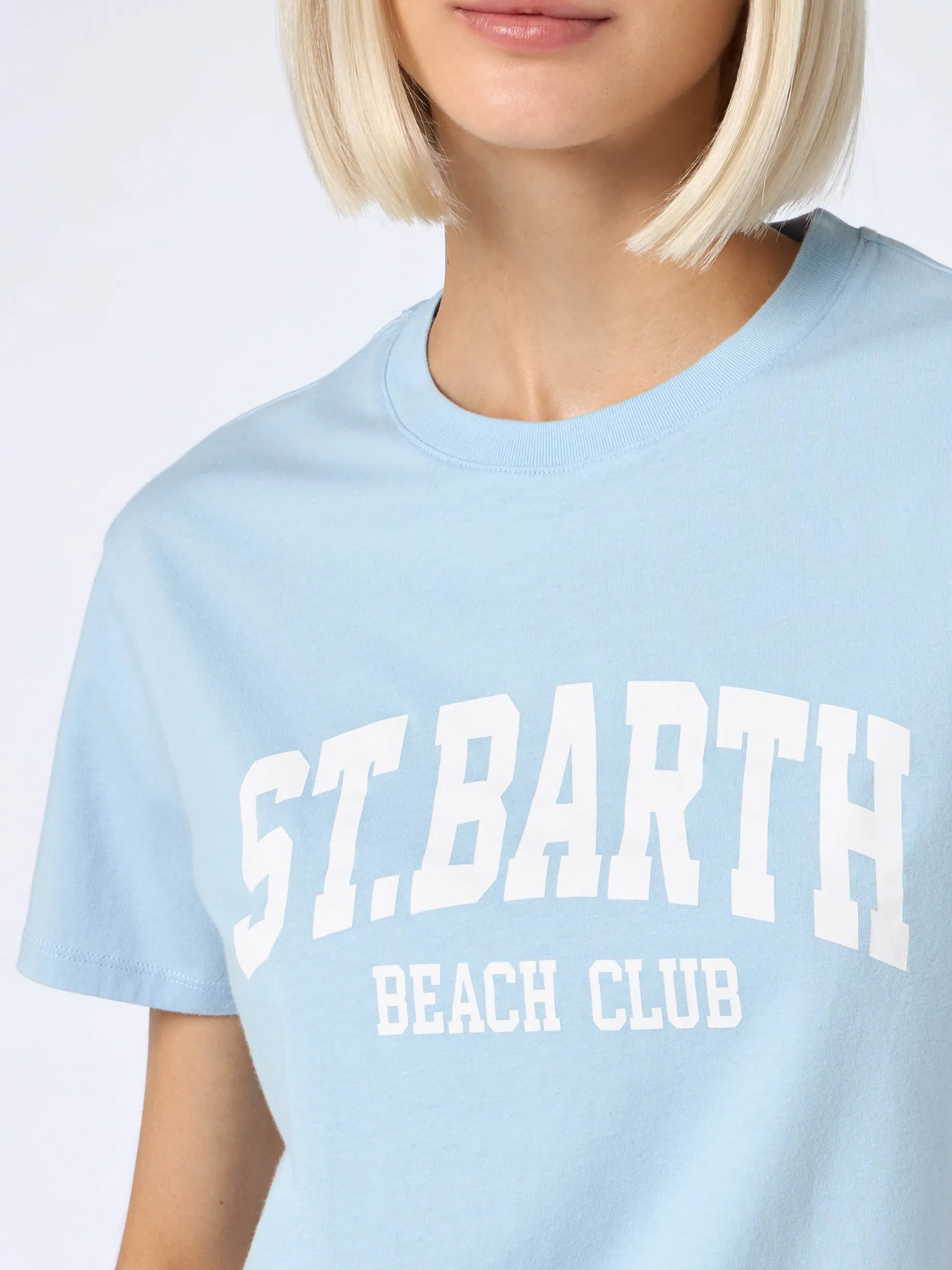 Damen-T-Shirt Emilie aus Baumwolljersey mit Rundhalsausschnitt und St. Barth Beach Club-Print