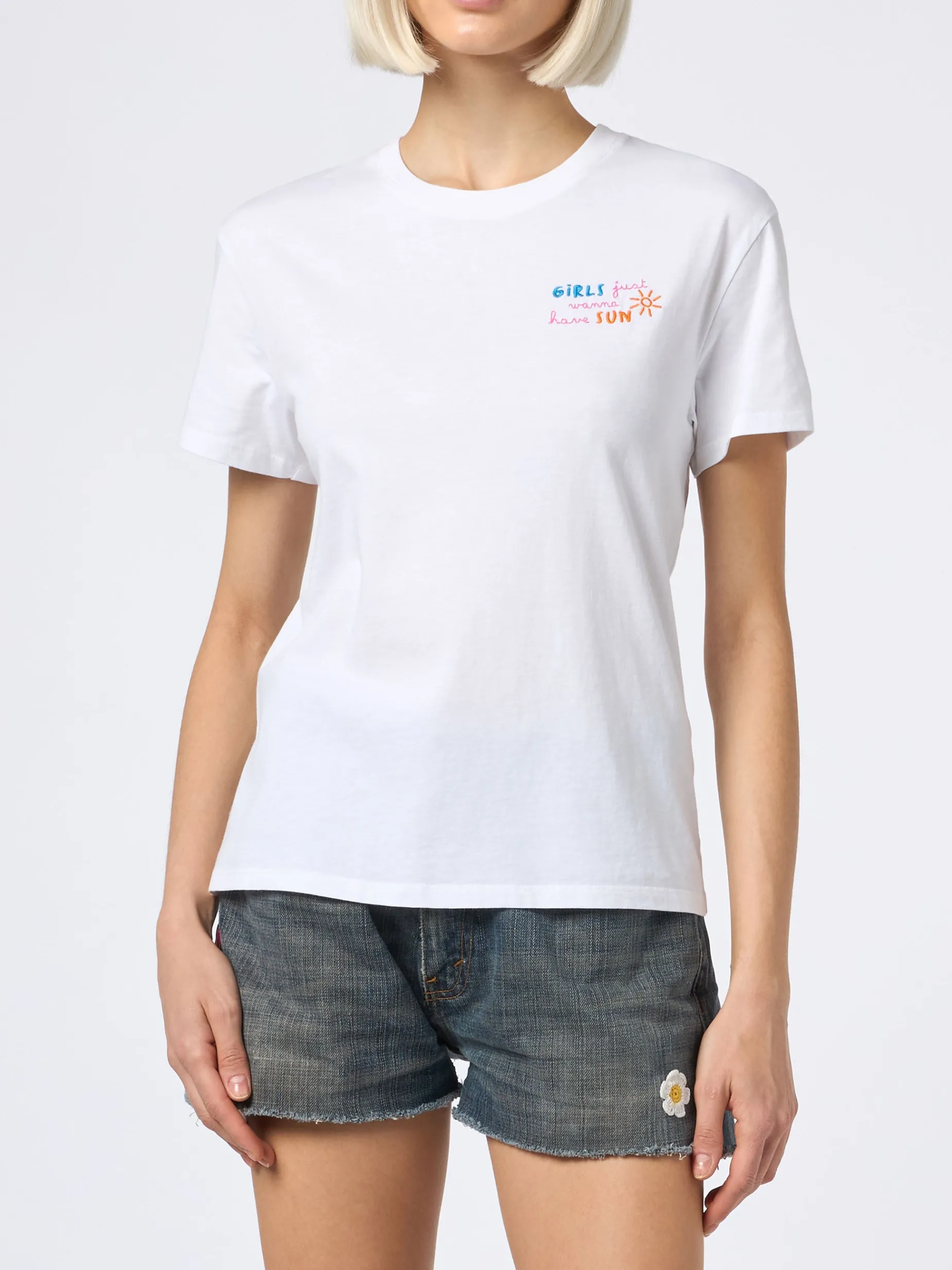 Damen-T-Shirt Emilie aus Baumwolljersey mit Rundhalsausschnitt und „Girls just wanna have Sun“-Stickerei