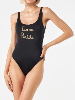 Einteiliger Damen-Badeanzug mit Team Bride-Stickerei
