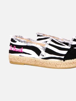Espadrillas aus Canvas mit Zebramuster und Stickerei