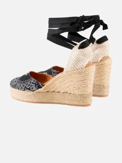 Espadrillas mit hohem Keilabsatz und Knöchelspitze
