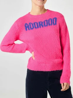 Gebürsteter Damenpullover in Fluo-Rosa mit Adoro-Print