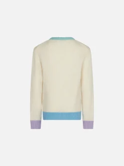 Gebürsteter Mädchenpullover mit Fransenstickerei
