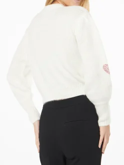 Gebürsteter weißer Damenpullover mit Strassherzen