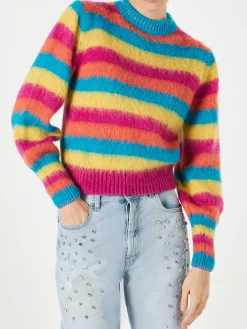 Gestreifter Pullover aus gebürstetem Strick mit Puffärmeln