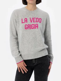 Grauer Damenpullover New Queen mit La vedo grigia-Aufdruck