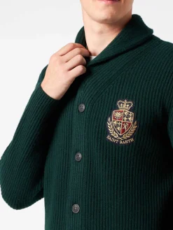 Grüner, gerippter Herren-Cardigan mit Schalkragen, Taschen und Aufnäher