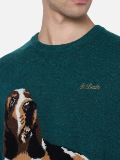 Grüner Herrenpullover Heron mit Basset Hound-Print