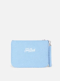 Hellblaue Parisienne Clutch aus Frottee mit Schwammprägung