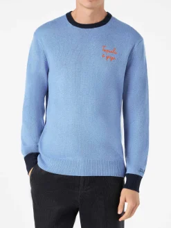 Hellblauer Herrenpullover mit Tequila à Gogo-Stickerei