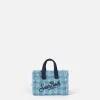 Hellblauer Schlüsselanhänger aus Tweedstoff mit Logostickerei