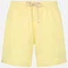 Hellgelbe mittellange Herren-Badeshorts Patmos