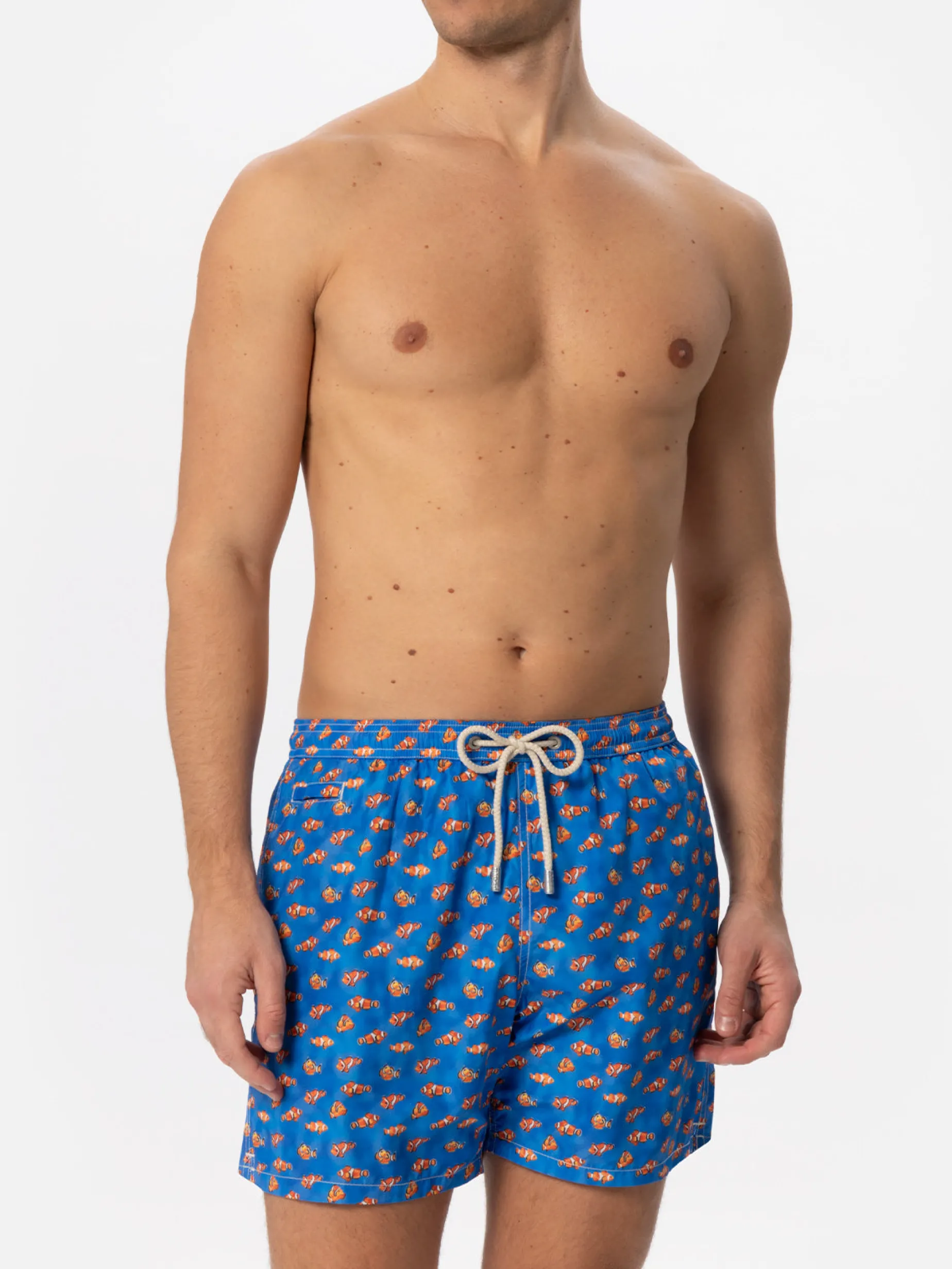 Herren-Badeshorts aus leichtem Stoff mit Clownfisch-Print
