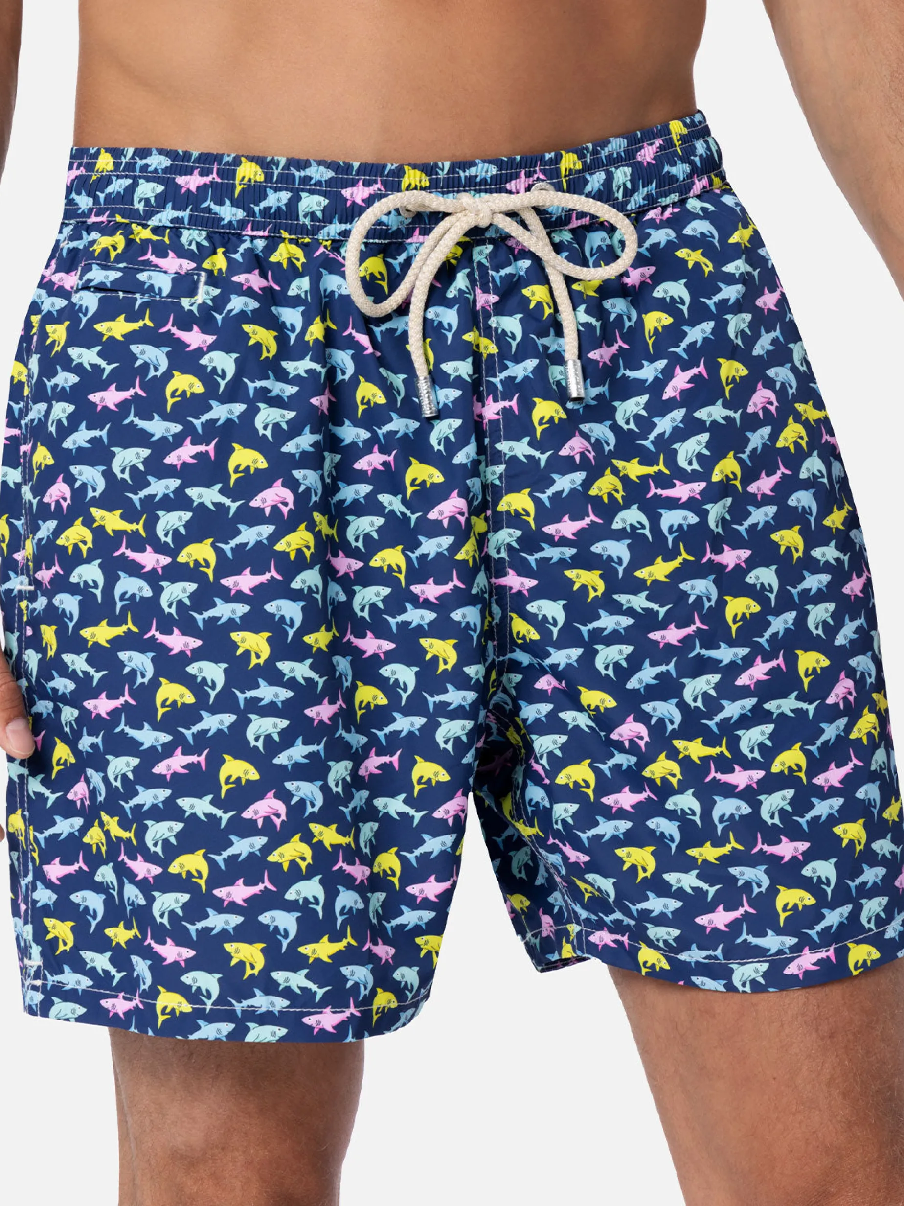 Herren-Badeshorts aus leichtem Stoff Lighting Micro Fantasy mit Hai-Print