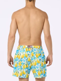 Herren-Badeshorts Lighting 70 aus leichtem Stoff mit Majolika-Print
