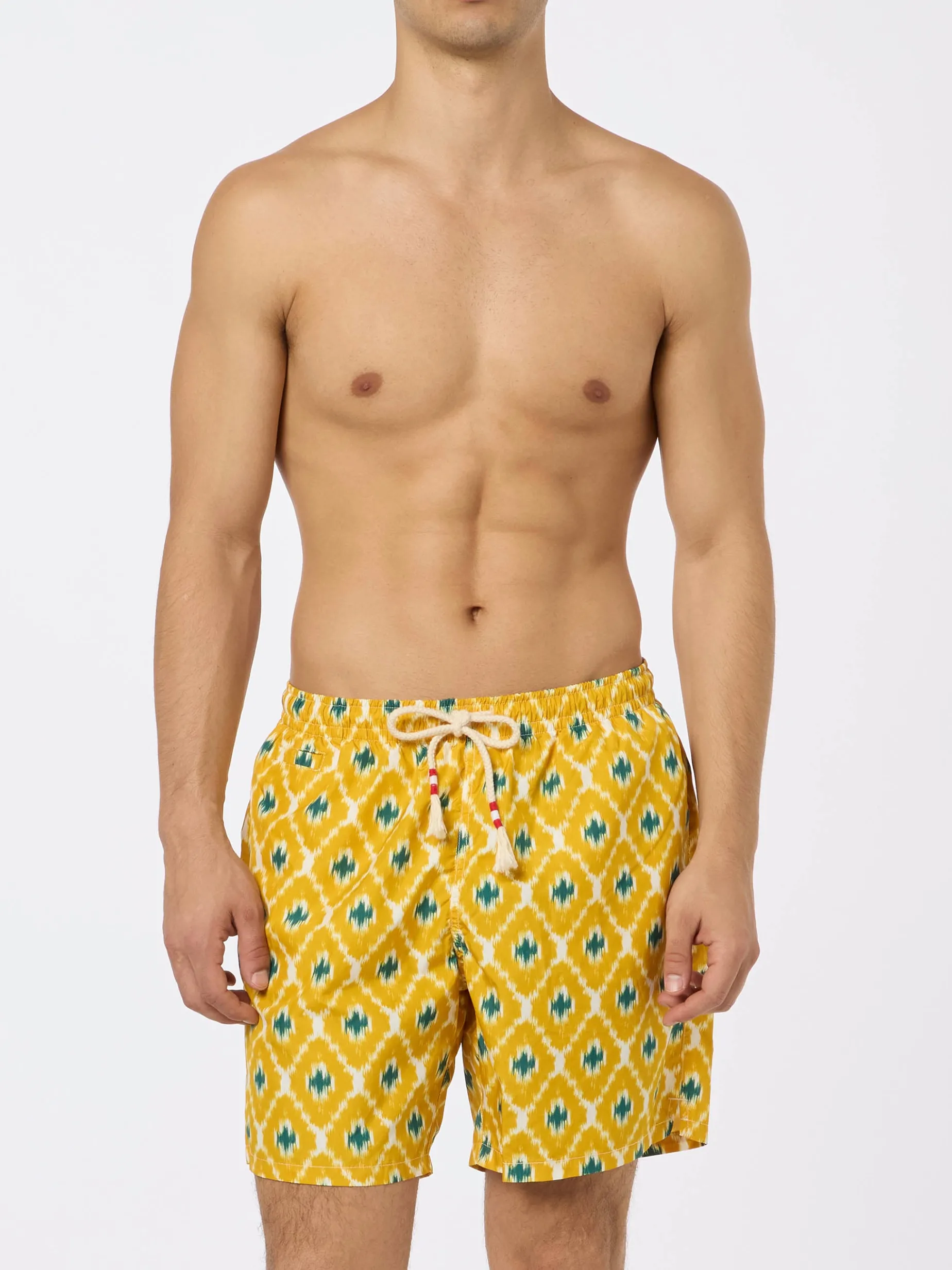 Herren-Badeshorts mit geometrischem Aufdruck