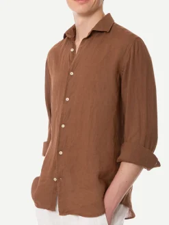 Herrenhemd aus braunem Pamplona-Leinen