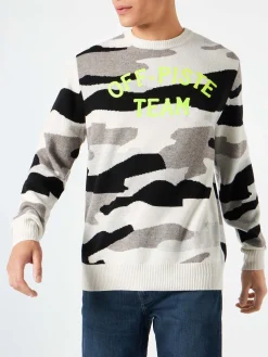 Herrenpullover mit Off-Piste-Team-Camouflage-Print