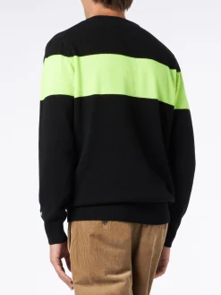 Herrenpullover mit Rundhalsausschnitt und Après-Ski-Jacquard-Print