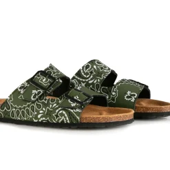 Herrensandalen mit Bandana-Print