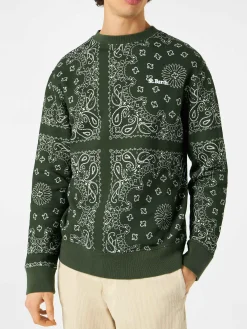 Herren-Sweatshirt mit Rundhalsausschnitt und grünem Bandana-Aufdruck