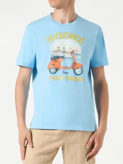 Herren-T-Shirt aus Baumwolle mit Mykonos-Vespa-Aufdruck | VESPA® SONDEREDITION