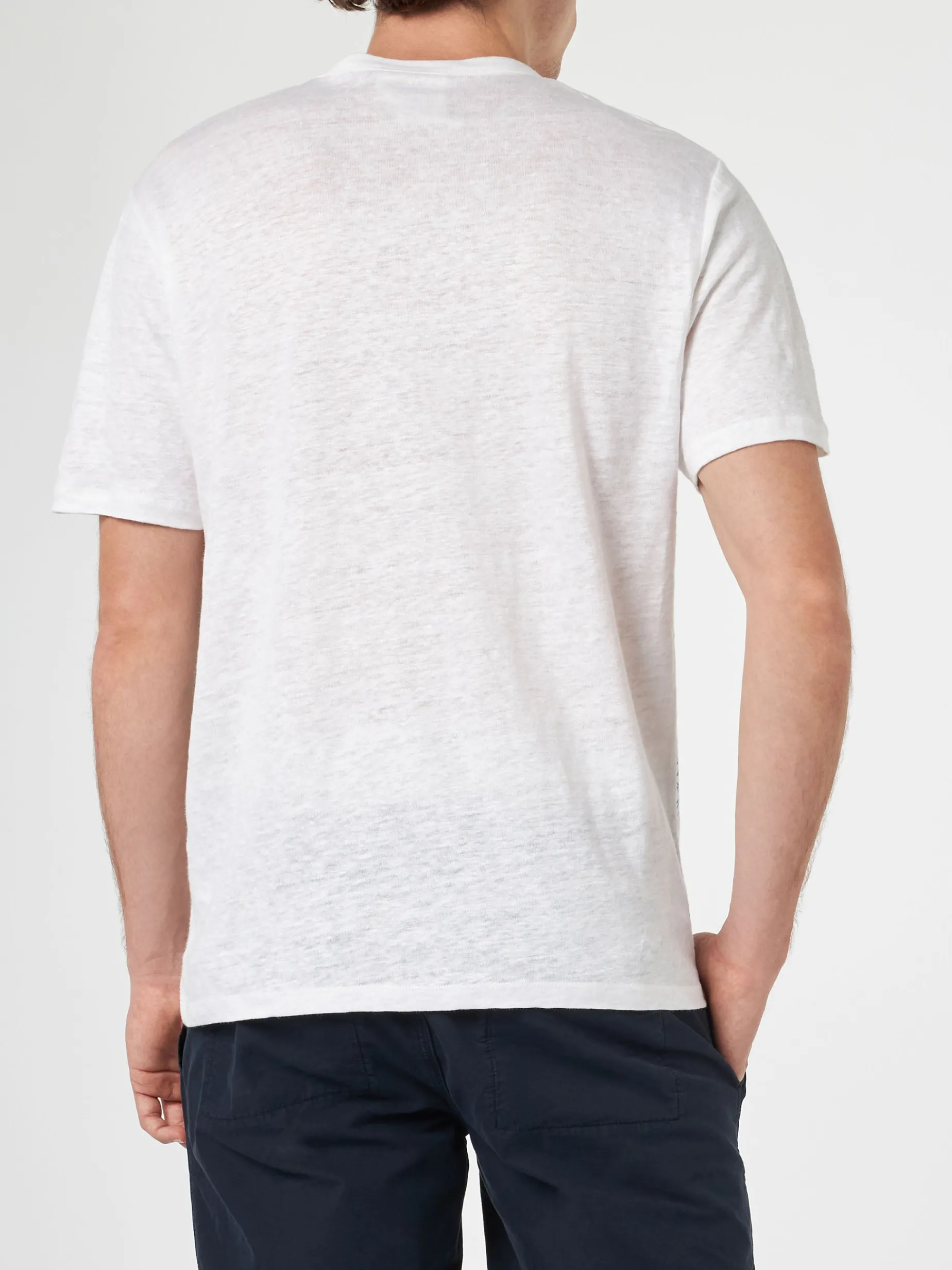 Herren-T-Shirt aus Leinenjersey Ecstasea mit platziertem Cannes-Aufdruck und gestickter Tasche
