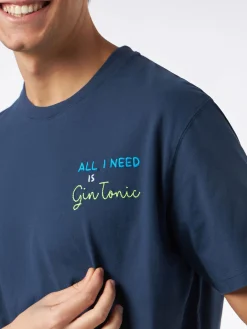 Herren-T-Shirt aus schwerer Baumwolle mit „All I need is Gin Tonic“-Stickerei