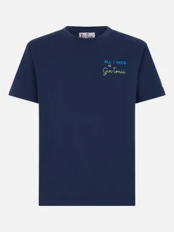 Herren-T-Shirt aus schwerer Baumwolle mit „All I need is Gin Tonic“-Stickerei