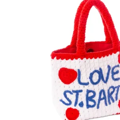 Häkeltasche mit Herzstickerei