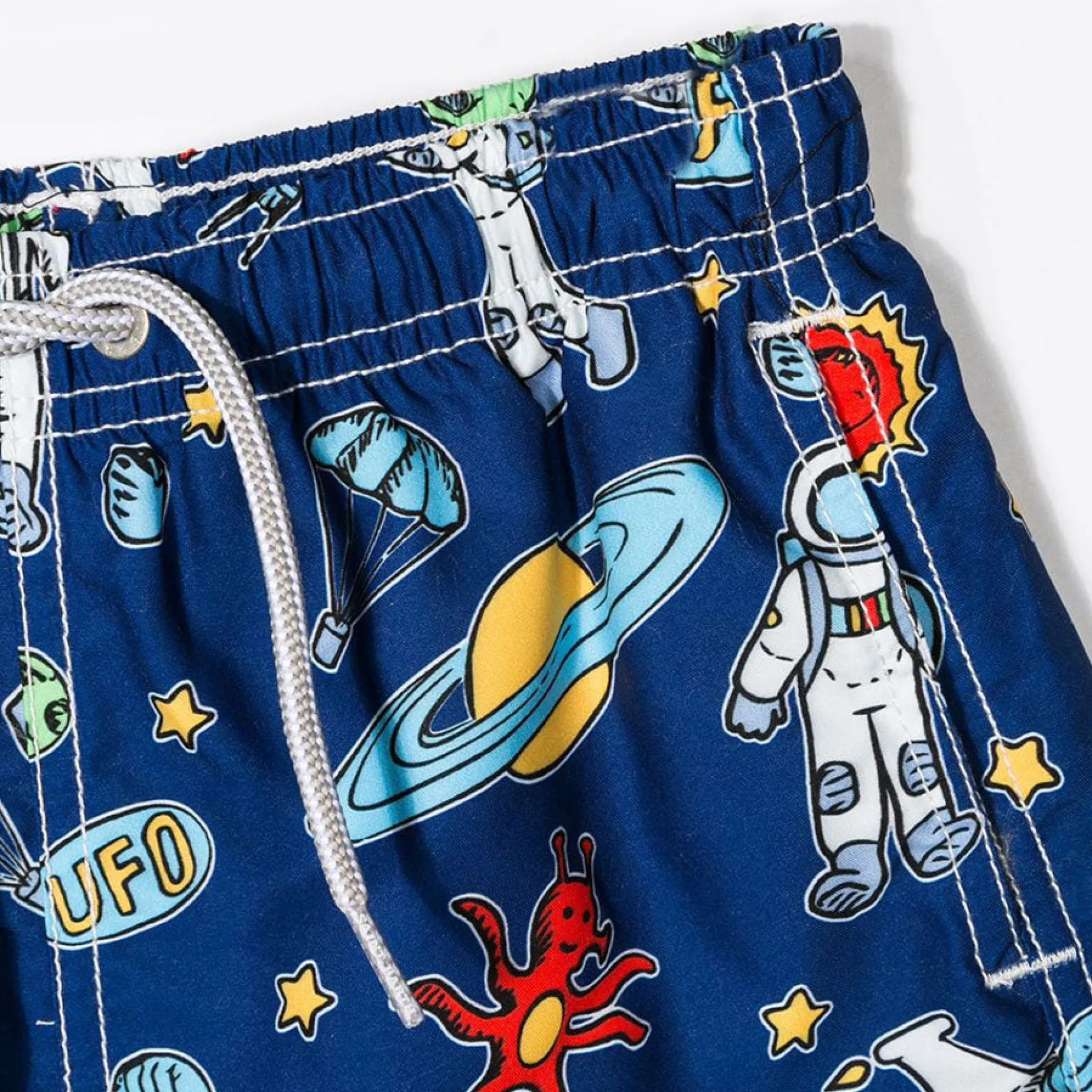 Jungen-Badeshorts mit Astronauten-Print