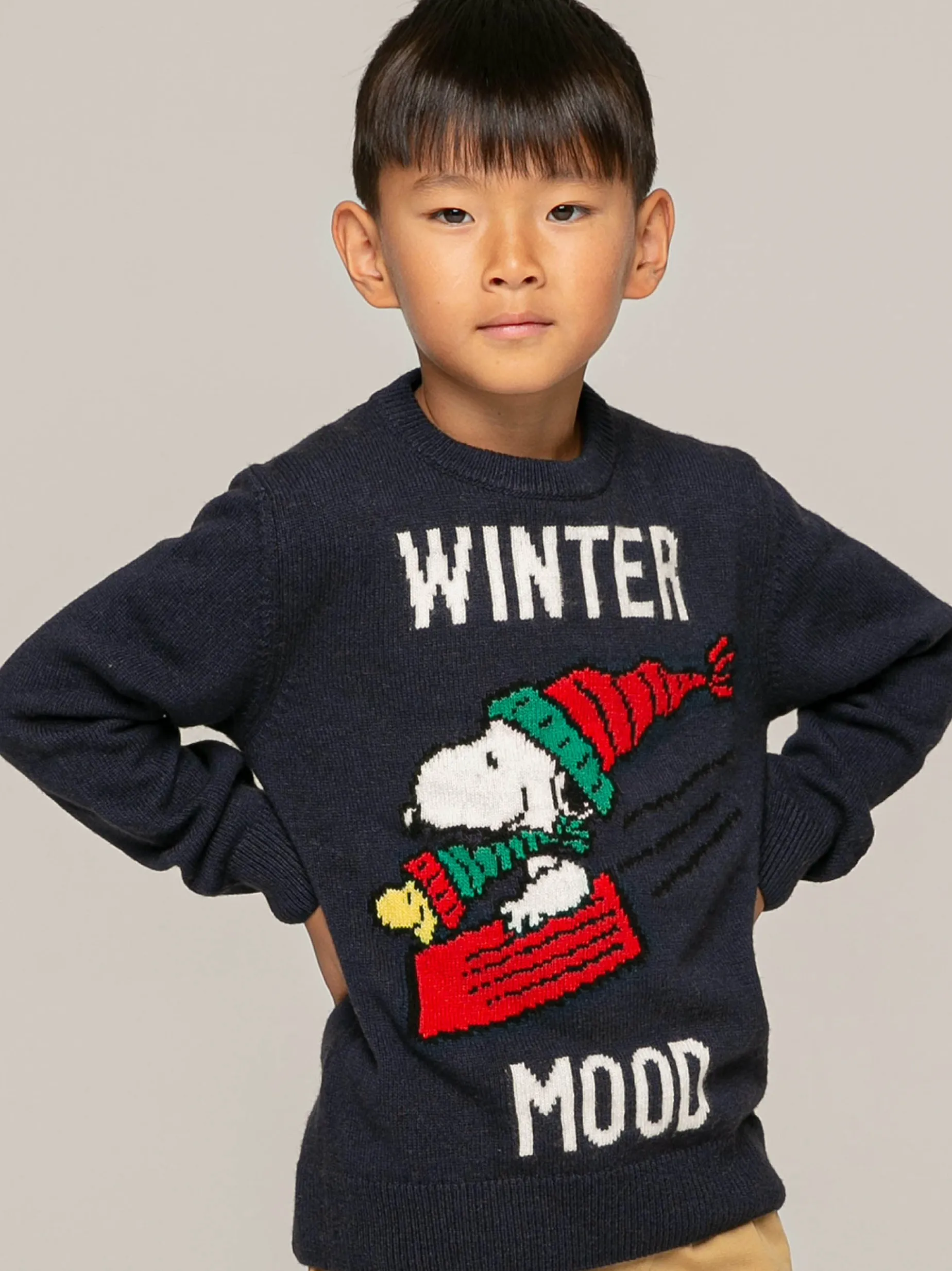 Kinderpullover mit Snoopy Winter Mood-Print | Peanuts™ Sonderausgabe
